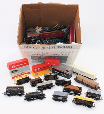 Lot 576 - Box containing goods wagons. Approx. 50 kit...