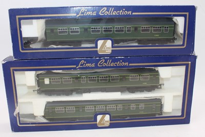 Lot 554 - A Lima boxed Class 101 two coach EMU together...