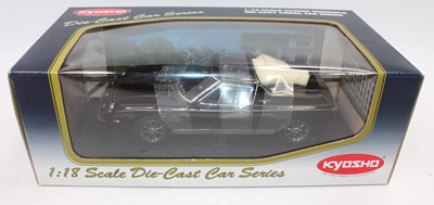 Lot 2098 - A Kyosho 1/18 scale diecast model of a Lotus...