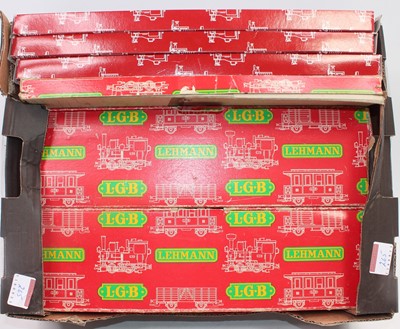 Lot 265 - Tray containing LGB boxed track: 2x12x300mm...