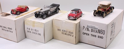 Lot 2141 - A group of 4 Franklin mint boxed models in...