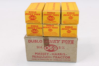 Lot 1557 - Dinky Toys Trade Box of Six No.069...