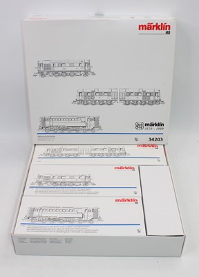 Lot 600 - A Marklin set No. 34023 Delta Digital three...