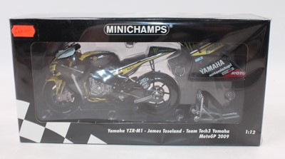 Lot 2131 - A Minichamps No. 122093052 1/12 scale model of...