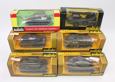 Lot 1829 - Six various window boxed Solido military...