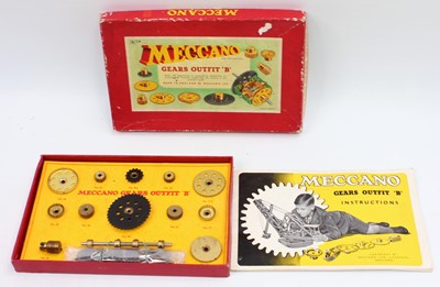 Lot 132 - Two Meccano 1950s/60s gears outfit B box sets,...