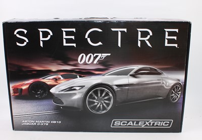 Lot 1960 - A Scalextric 007 Spectre boxed gift set group,...