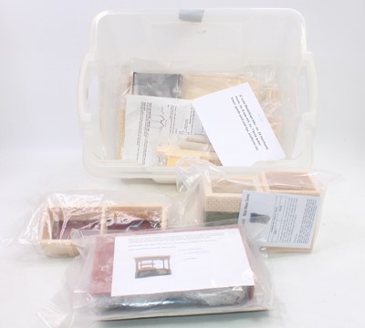 Lot 55 - Plastic crate containing unassembled 'G' scale...