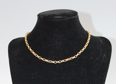 Lot 369 - A 9ct gold belcher link neck chain, 11.3g, 33cm