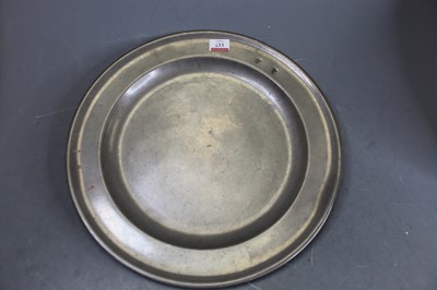 Lot 117 - A 19th century pewter charger, dia.38cm