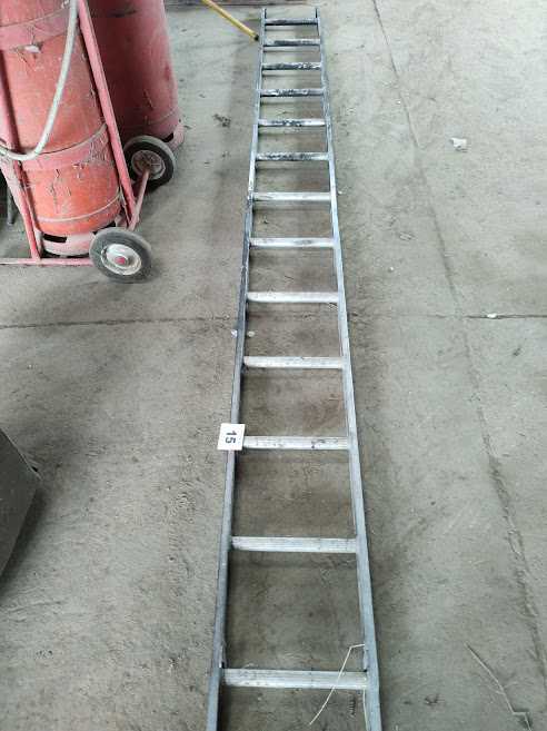 Lot 15 - Alluminium Ladder