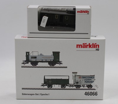 Lot 388 - A Marklin H0 scale boxed rolling stock group,...