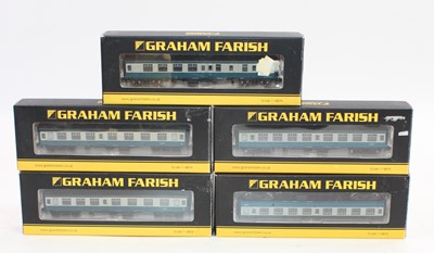 Lot 379 - A Graham Farish boxed Mk1 blue & grey coach...