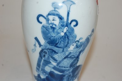 Lot 224 - A Chinese export blue and white vase, of...