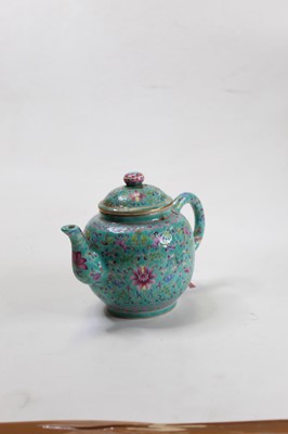 Lot 231 - A Chinese export teapot, of bullet form,...