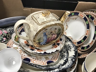 Lot 752 - Three boxes of various ceramics to include a...