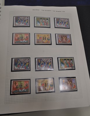 Lot 594 - A large collection of Elizabeth II stamps...