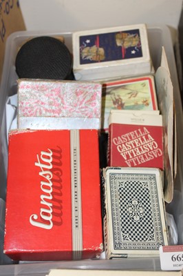 Lot 665 - A box of miscellaneous items mainly being...