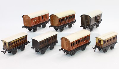 Lot 239 - A small tray containing 7x 1920s Bing 4 wheel...
