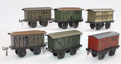 Lot 273 - A small tray containing 6x Bing 4 wheel vans...