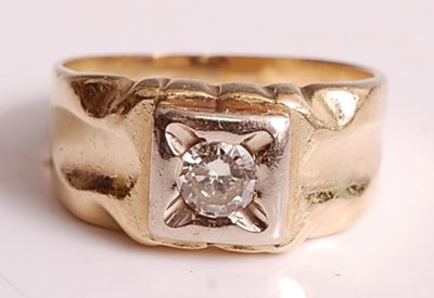 Lot 1111 - A yellow and white metal diamond solitaire...