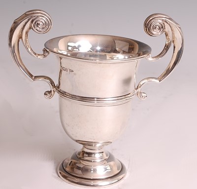 Lot 1064 - An Edwardian silver pedestal trophy cup by...