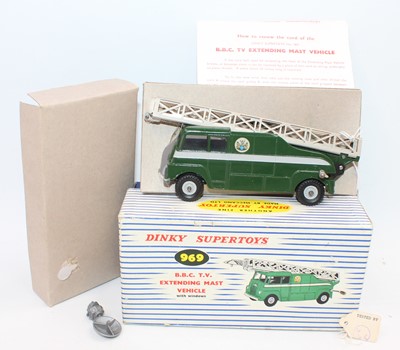 Lot 1562 - Dinky 969 BBC TV extending mast vehicle with...