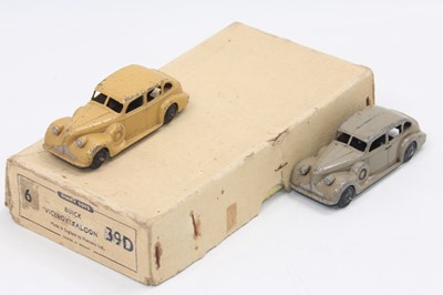 Lot 1036 - Dinky toys no.39d Buick "Viceroy" saloon...