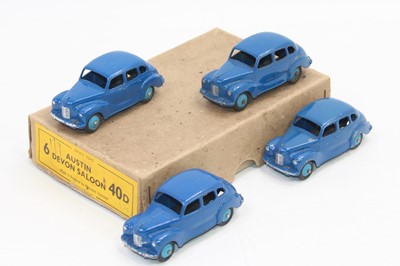 Lot 1055 - Dinky Toys 40d original Trade box containing 4...