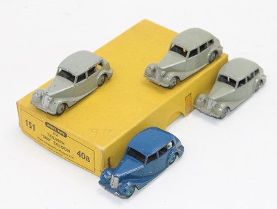 Lot 1075 - Dinky Toys no.40b original Trade box...