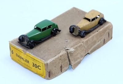 Lot 1084 - Dinky Toys no.30c original Trade box...