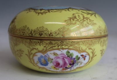 Lot 1019 - A late 19th century Meissen porcelain vanity...