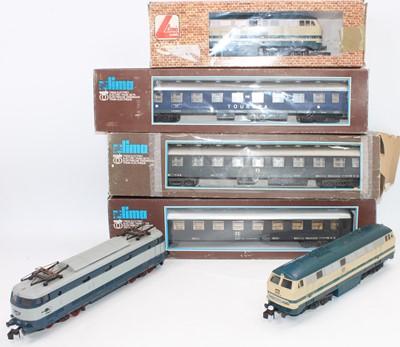 Lot 286 - Lima O gauge continental locos and coaches....