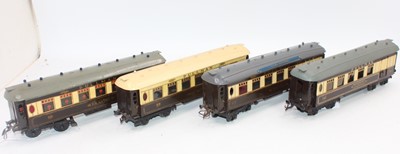 Lot 292 - Four Hornby No.2 Special Pullman coaches: two...