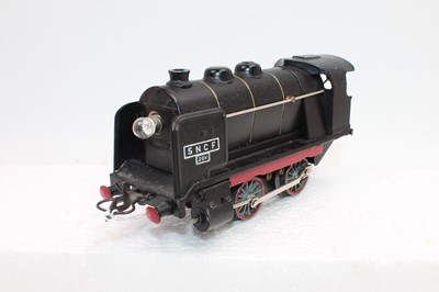 Lot 294 - Two French Hornby SNCF 0-4-0 steam outline O-E...