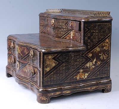 Lot 1233 - A 19th century Chinese export chinoiserie...