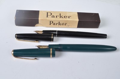 Lot 392 - A Parker 17 fountain pen, having 14ct gold nib,...