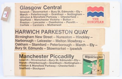 Lot 40 - 3 display cards displayed 8 various British...