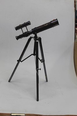 Lot 29 - A reproduction table top telescope on folding...