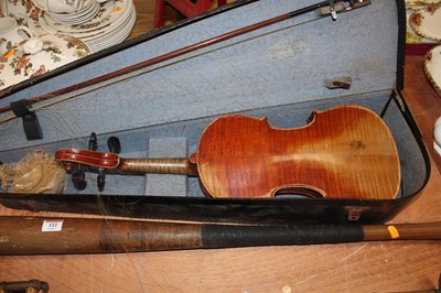 Lot 120 - An early 20th century continental violin,...