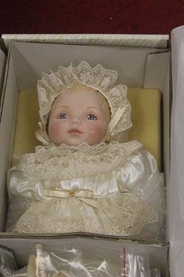 Lot 170 - A modern Franklin Heirloom doll, having a...