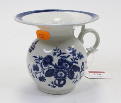 Lot 239 - An 18th century Worcester spitoon, having...