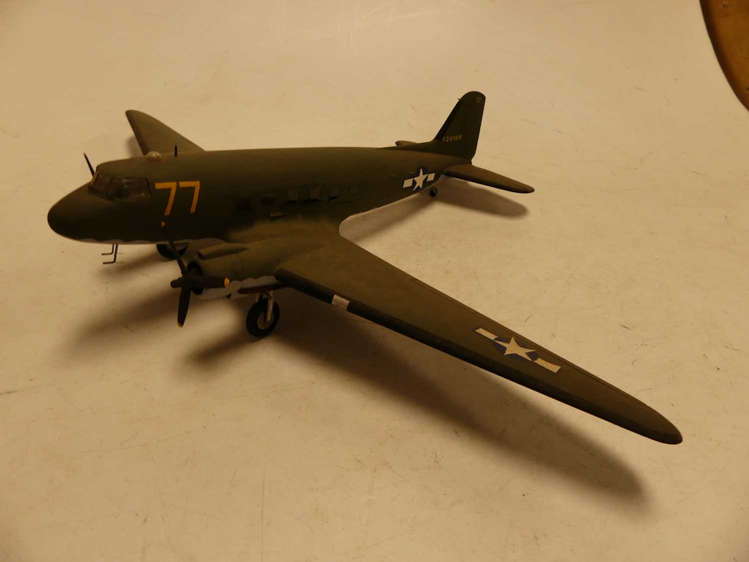 Lot 546 - A collection of Airfix aircraft, loose and...