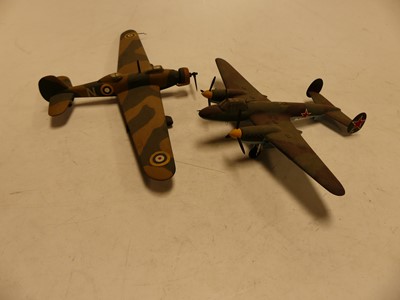 Lot 546 - A collection of Airfix aircraft, loose and...