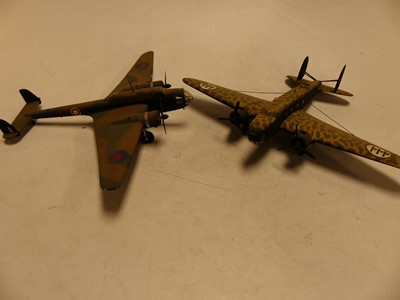 Lot 546 - A collection of Airfix aircraft, loose and...