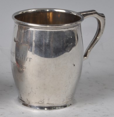 Lot 111 - An Art Deco silver single handled tankard, of...