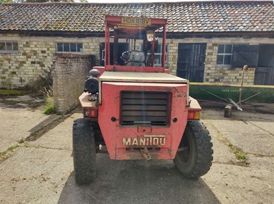 Lot 166 - Manitou Forklift with Bucket & Tines and Muck...