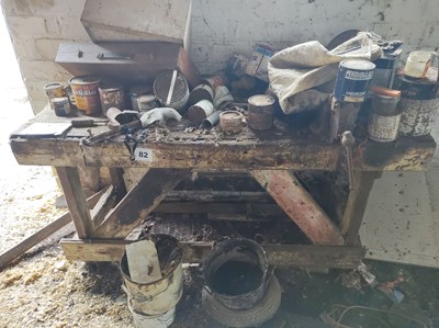 Lot 82 - Workbench with Vice