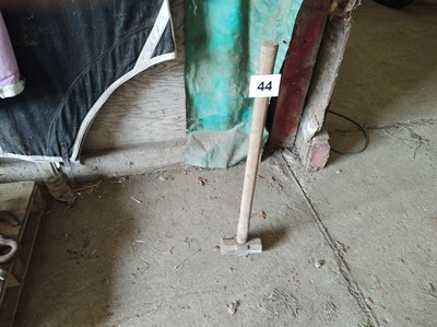 Lot 44 - Sledgehammer