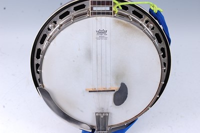Lot 532 - A 5 string banjo having an 11'' head the ebony...